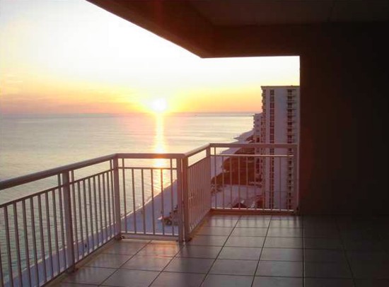 Destin Condo Foreclosure - Click on picture for details